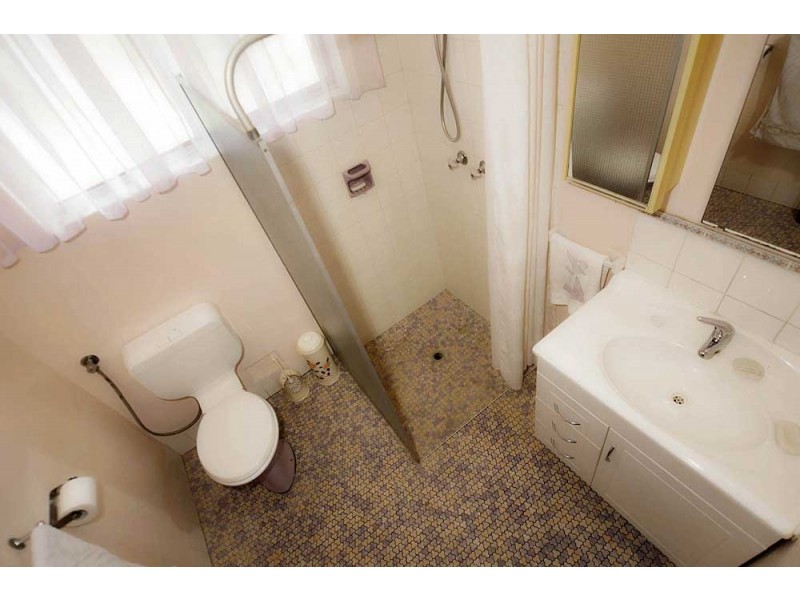 34 River Avenue, Maddington WA 6109