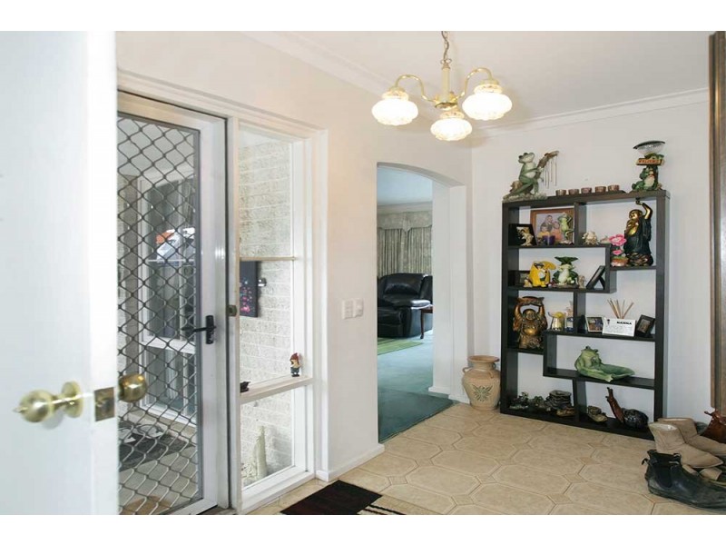 123 Regency Drive, Thornlie WA 6108