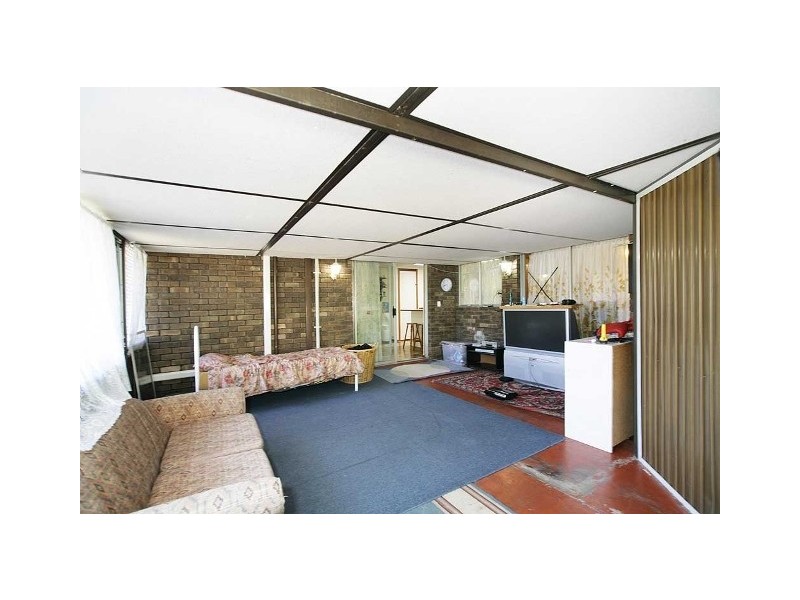 6 Mercer Place, Thornlie WA 6108