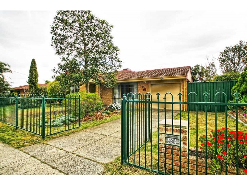 50 Ashburton Drive, Gosnells WA 6110