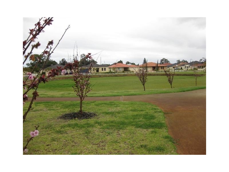 9 Daly Circle, Langford WA 6147