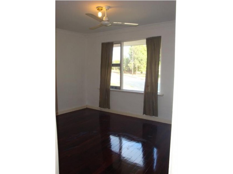 16 King Street, Gosnells WA 6110