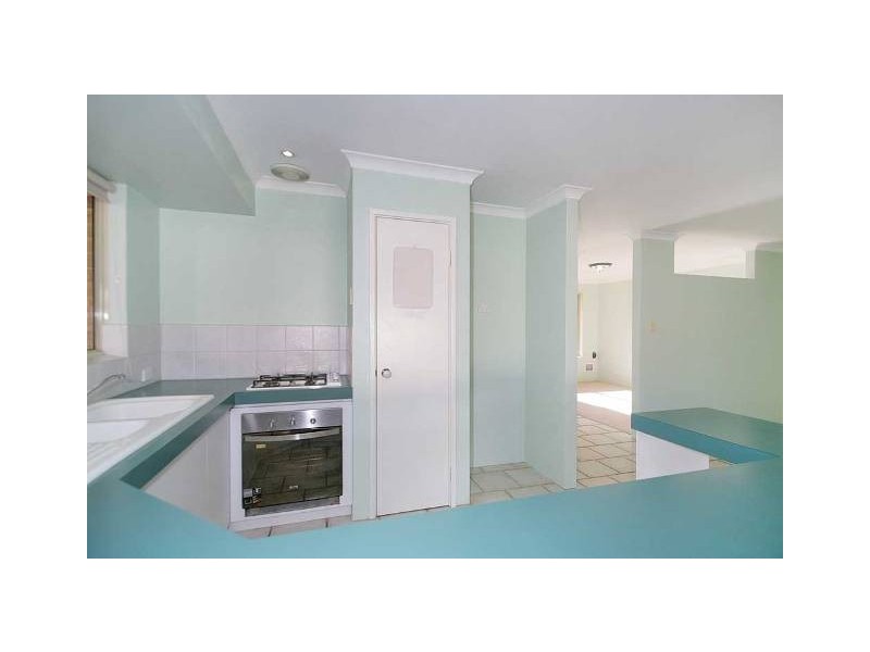 7 Bindoon Loop, Huntingdale WA 6110