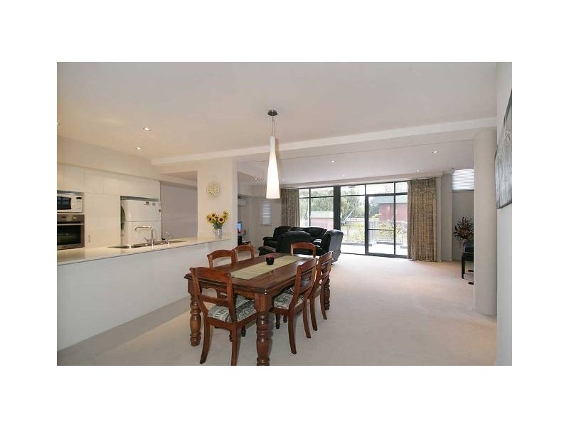 11/8 Hordern Street, Victoria Park WA 6100