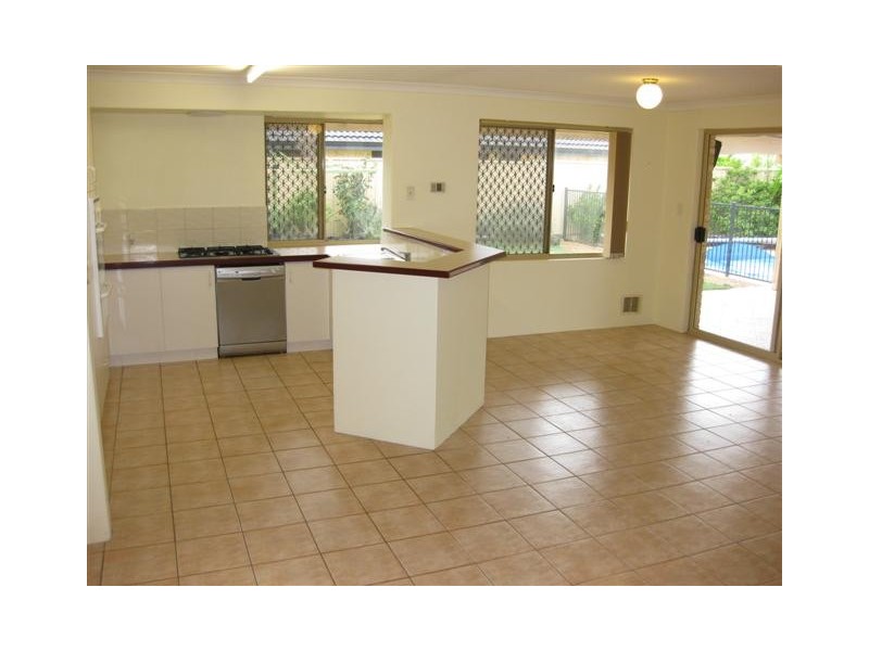 99 Huntingdale Road, Huntingdale WA 6110