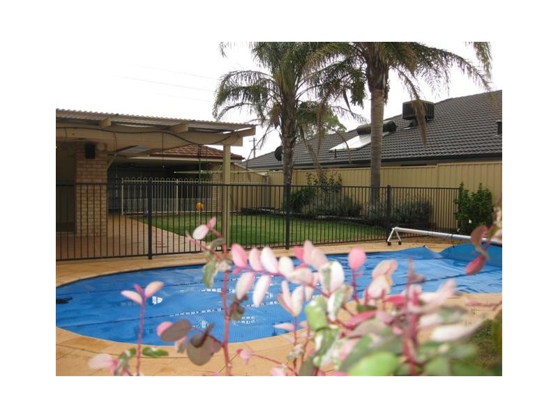 99 Huntingdale Road, Huntingdale WA 6110