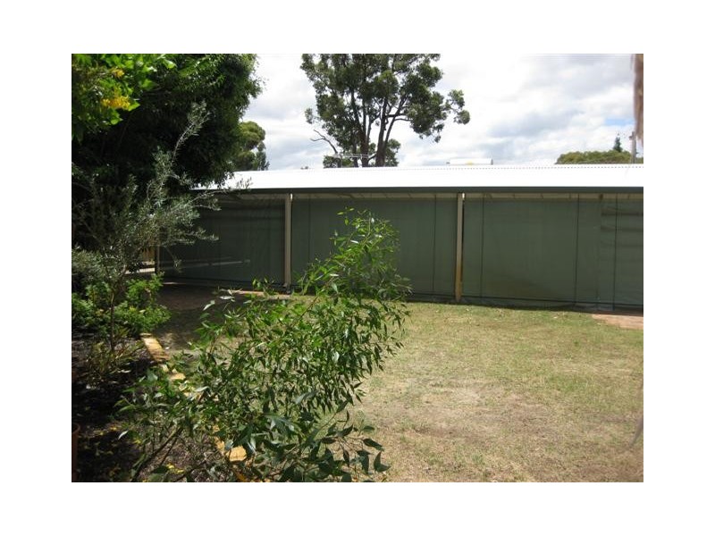 11 Michel Crescent, Gosnells WA 6110