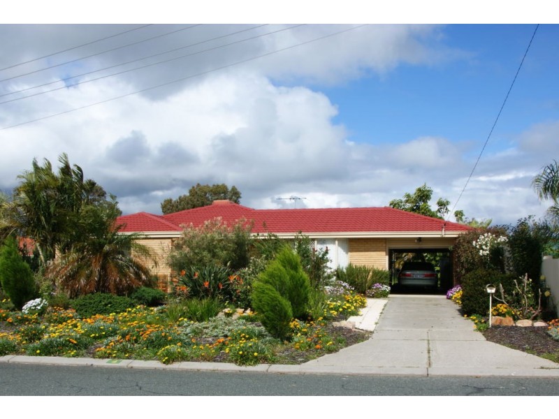 4  Kettering Way, Huntingdale WA 6110