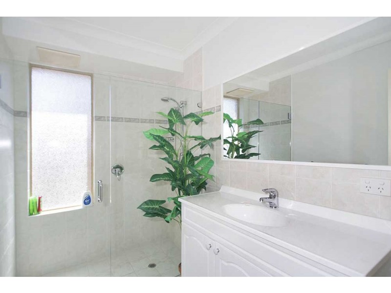 4  Kettering Way, Huntingdale WA 6110