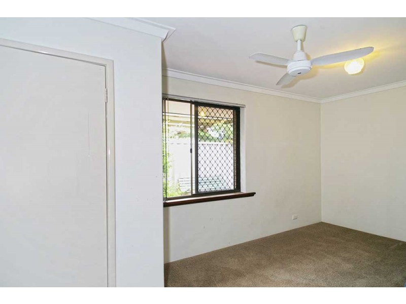 7 Ambassador Court, Thornlie WA 6108