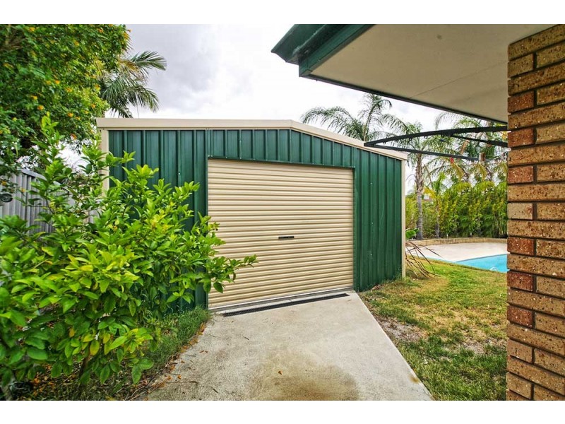 7 Ambassador Court, Thornlie WA 6108