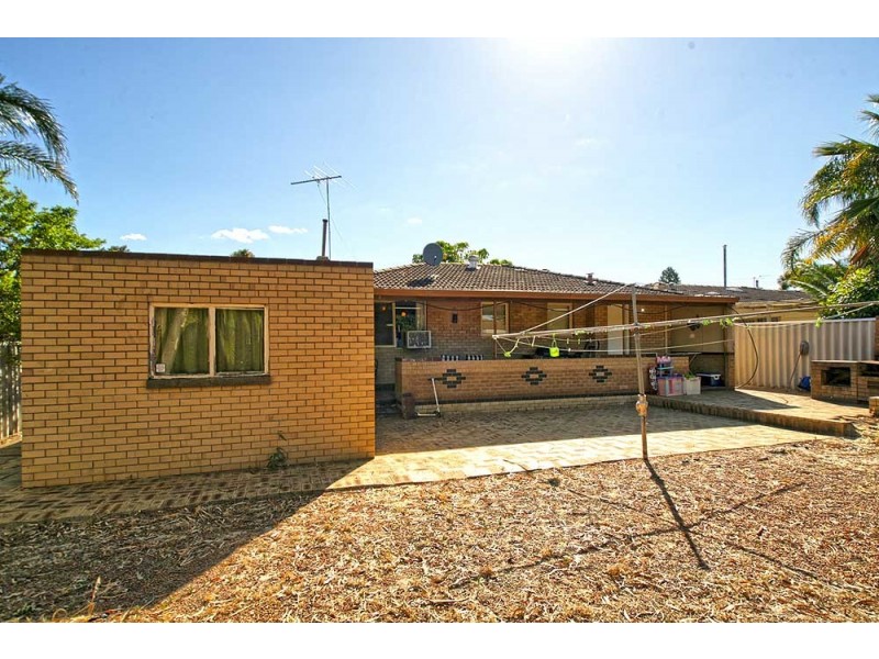 376 Spencer Road, Thornlie WA 6108