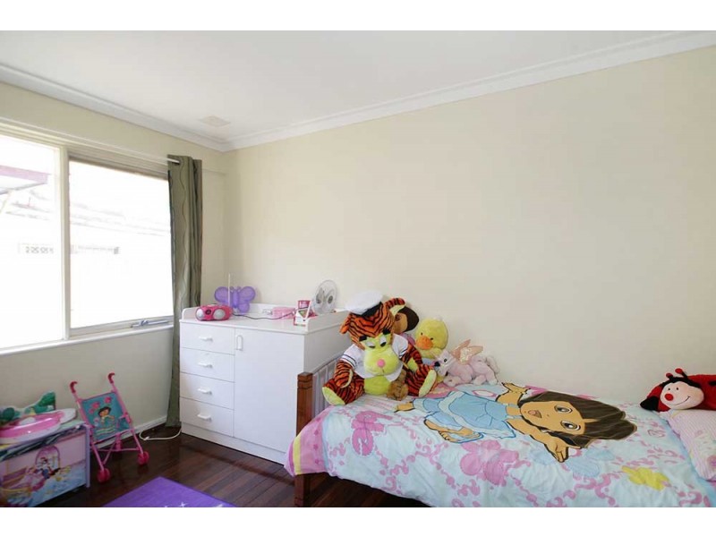 376 Spencer Road, Thornlie WA 6108