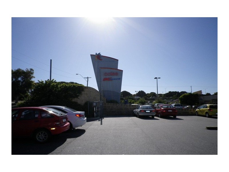 15B Kardinya Rd, Kardinya WA 6163