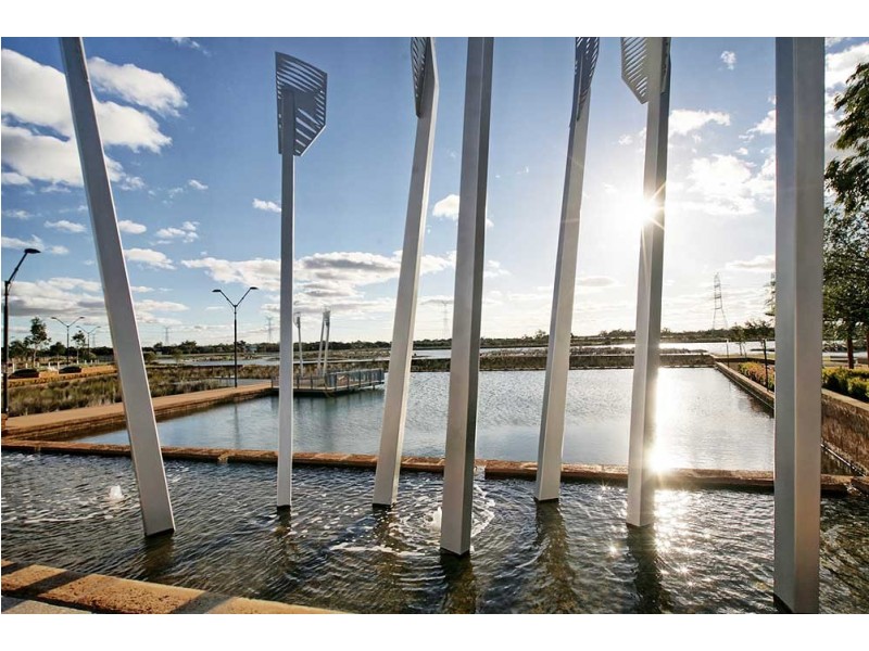 11 Barrington Avenue, Champion Lakes WA 6111