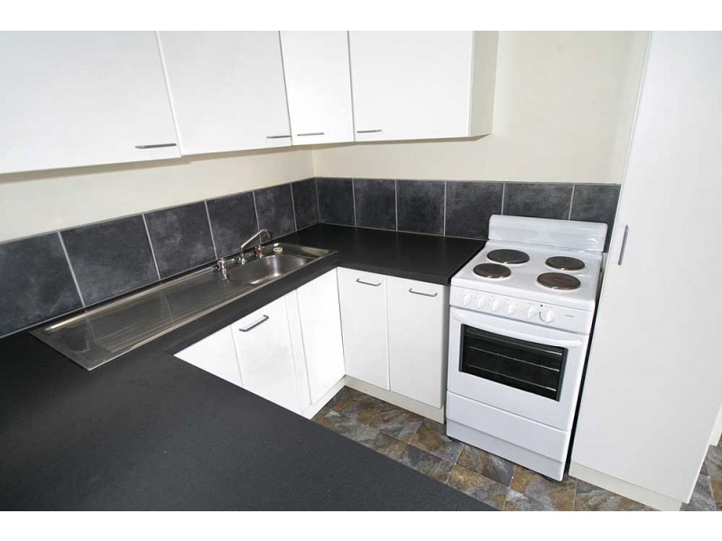 3 Kingsford Way, Huntingdale WA 6110