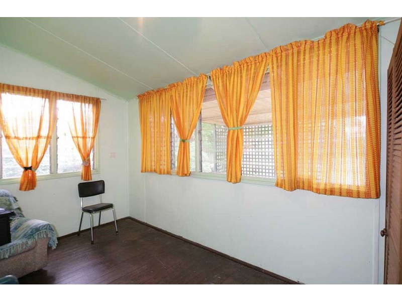 32 Dale Road, Armadale WA 6112