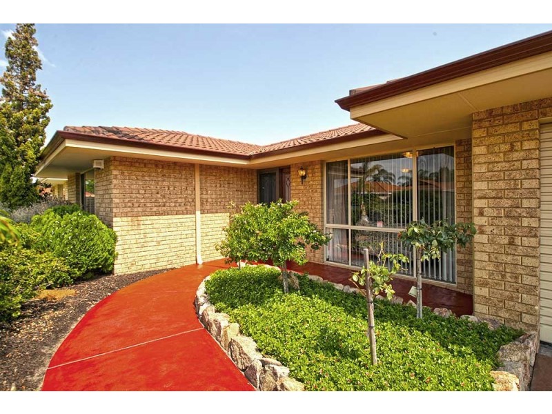 14 Aster Court, Thornlie WA 6108