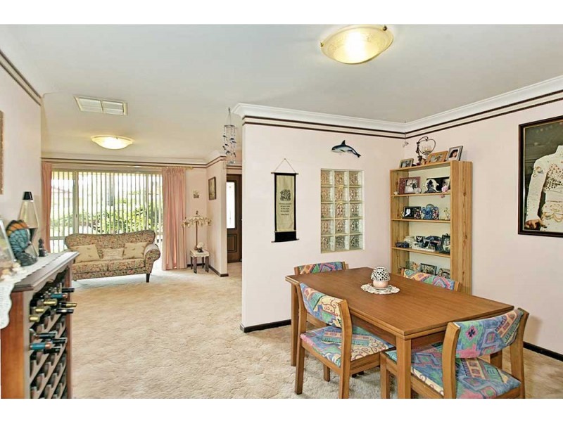 14 Aster Court, Thornlie WA 6108