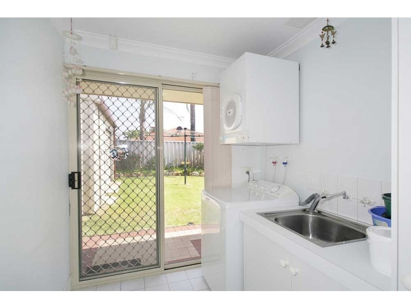 14 Aster Court, Thornlie WA 6108