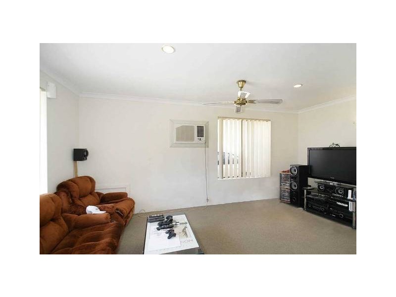 91 Warton Road, Thornlie WA 6108