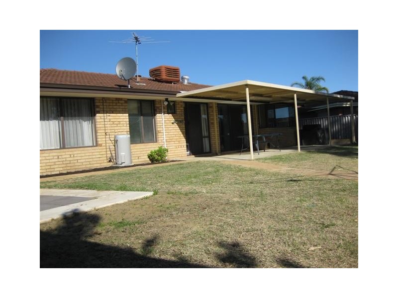 3 Fantail Way, Huntingdale WA 6110