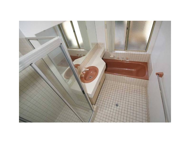 59 Warton Road, Thornlie WA 6108