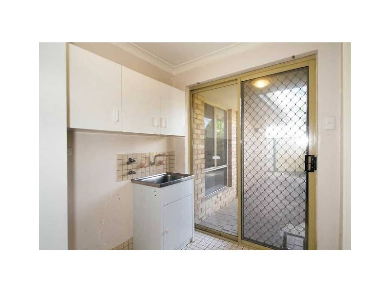 59 Warton Road, Thornlie WA 6108