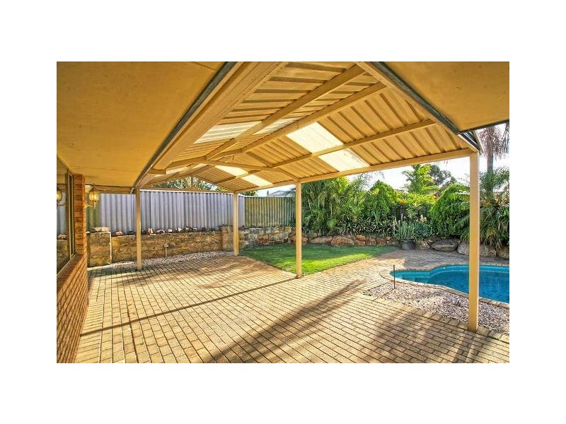 59 Warton Road, Thornlie WA 6108