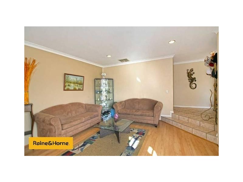 5 Jomar Court, Gosnells WA 6110