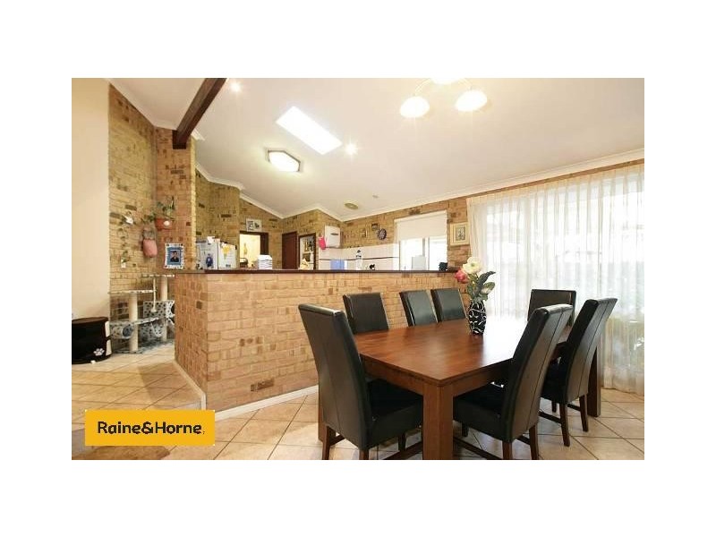 5 Jomar Court, Gosnells WA 6110