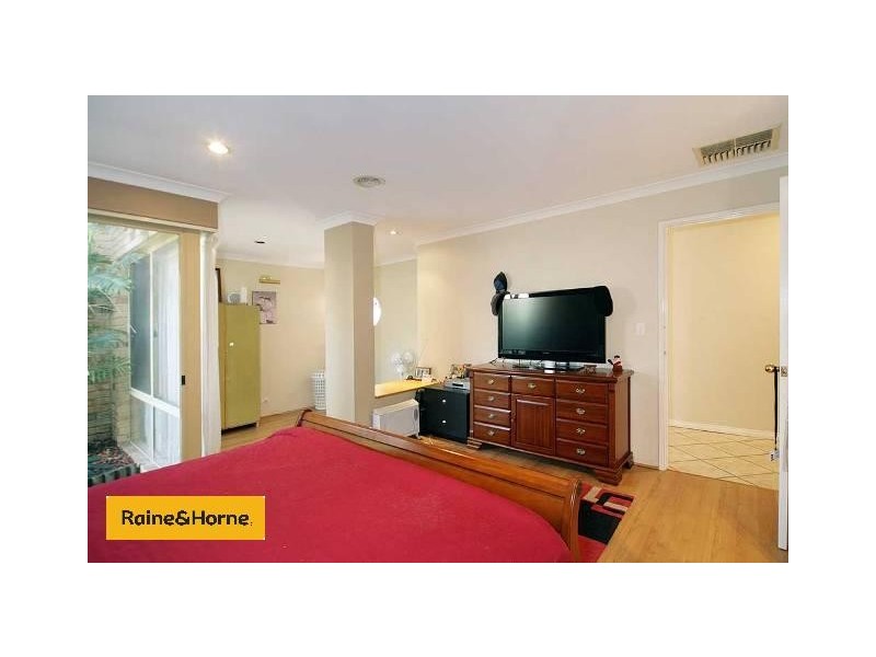 5 Jomar Court, Gosnells WA 6110