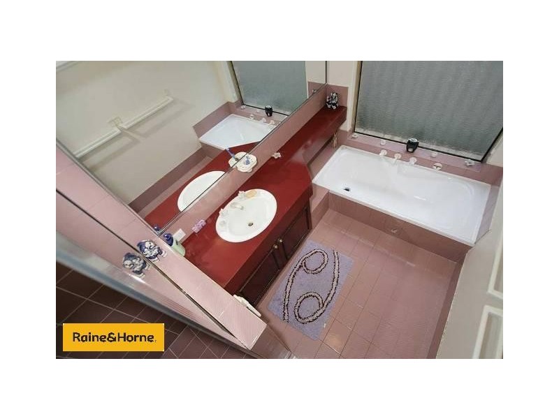 5 Jomar Court, Gosnells WA 6110