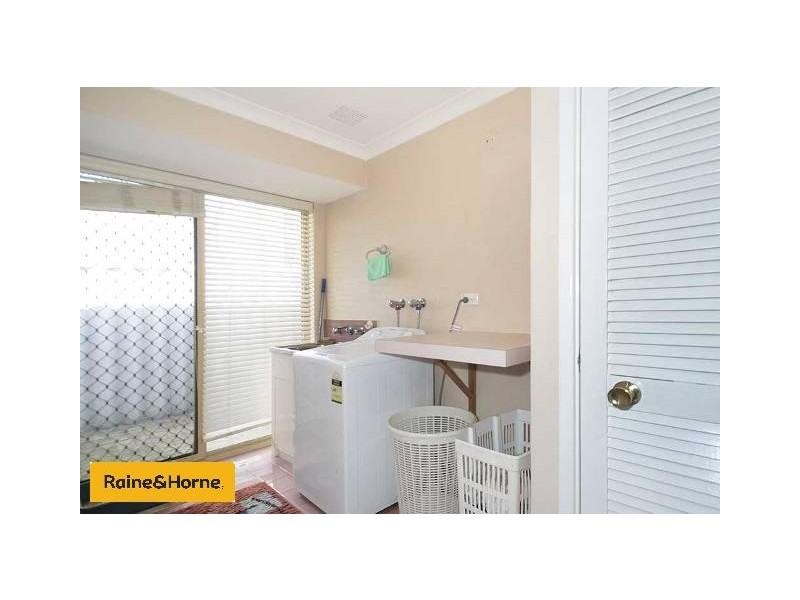 5 Jomar Court, Gosnells WA 6110