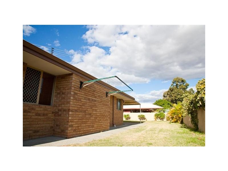 2B Anaconda Drive, Gosnells WA 6110