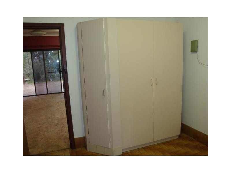 10 Northward Road, Roleystone WA 6111