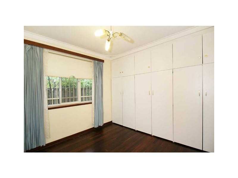 7 Nethercott Street, Huntingdale WA 6110