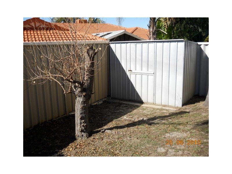 21 Timbercrest Road, Thornlie WA 6108