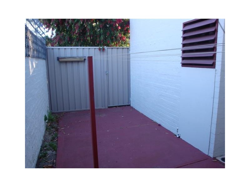 2/130 Crawford Street, Maylands WA 6051