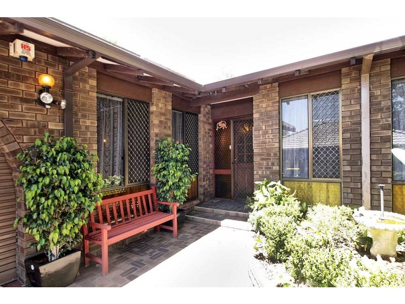 34 Sutherland Drive, Thornlie WA 6108