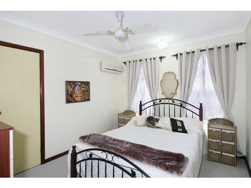 34 Sutherland Drive, Thornlie WA 6108