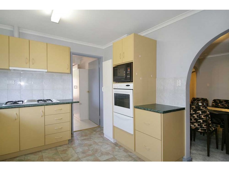 5 Durnsford Way, Camillo WA 6111
