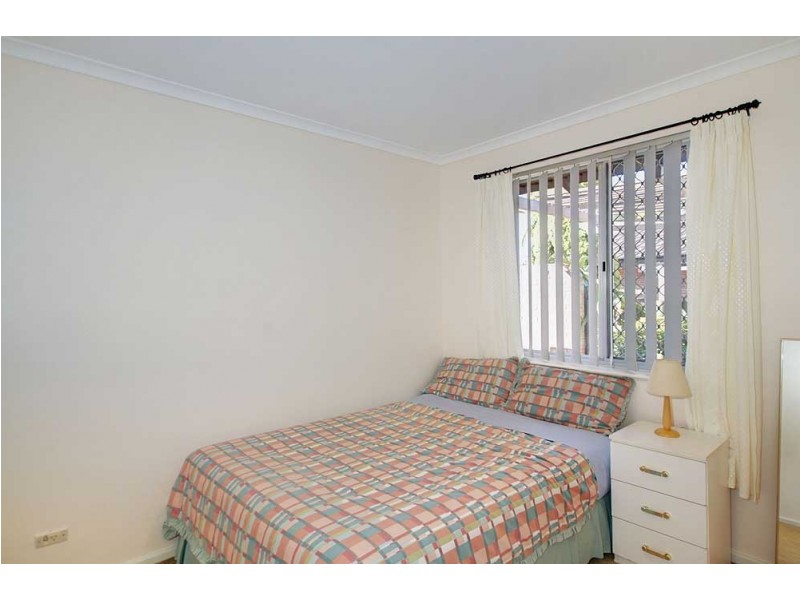 5 Durnsford Way, Camillo WA 6111