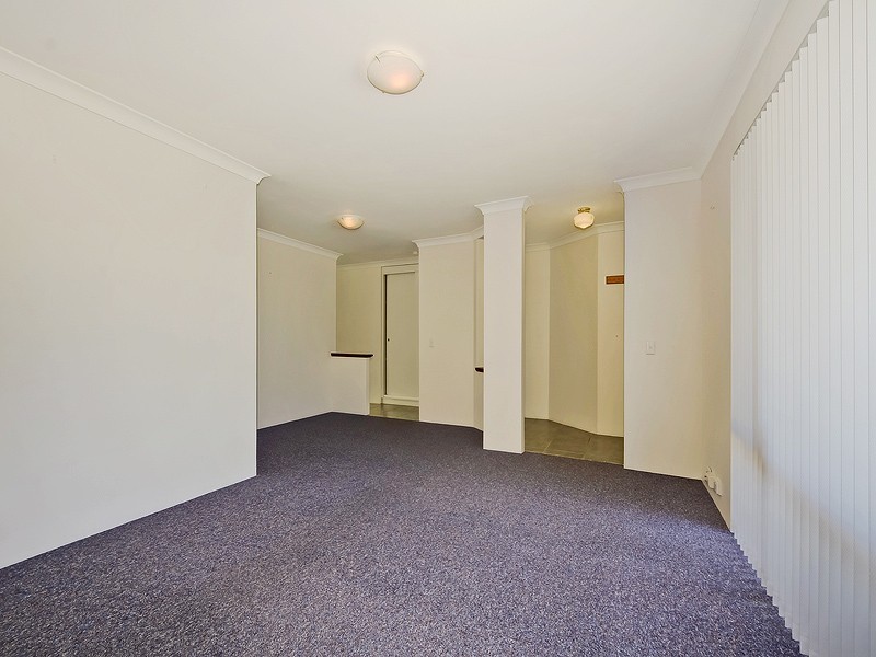 16 Wilga Street, Maddington WA 6109