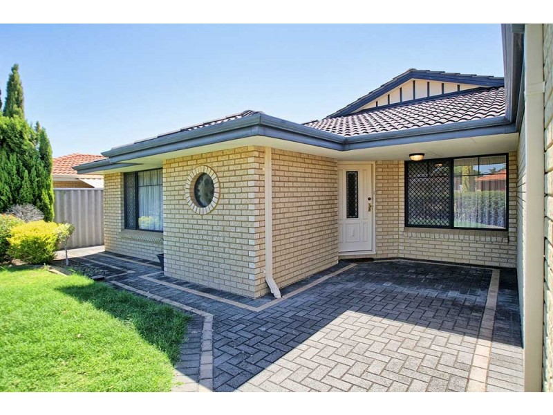39 Sugarwood Drive, Thornlie WA 6108