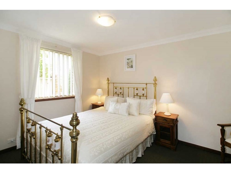 17 Jade Street, Mount Richon WA 6112