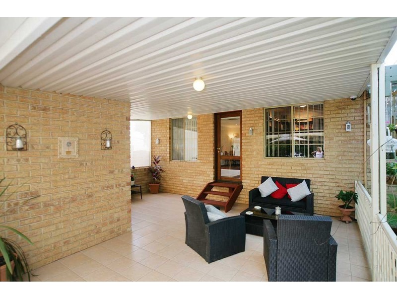 17 Jade Street, Mount Richon WA 6112