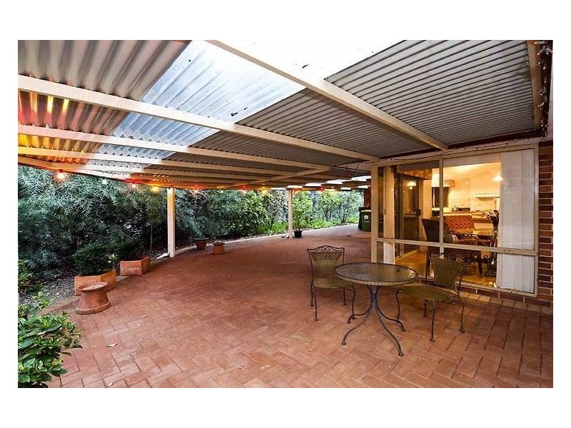7 Protector Grove, Roleystone WA 6111