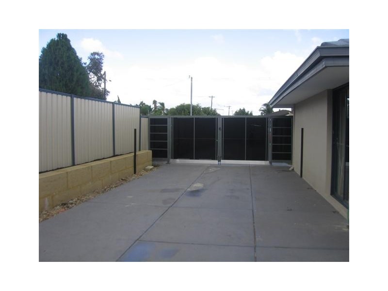 3 Carey Place, Gosnells WA 6110