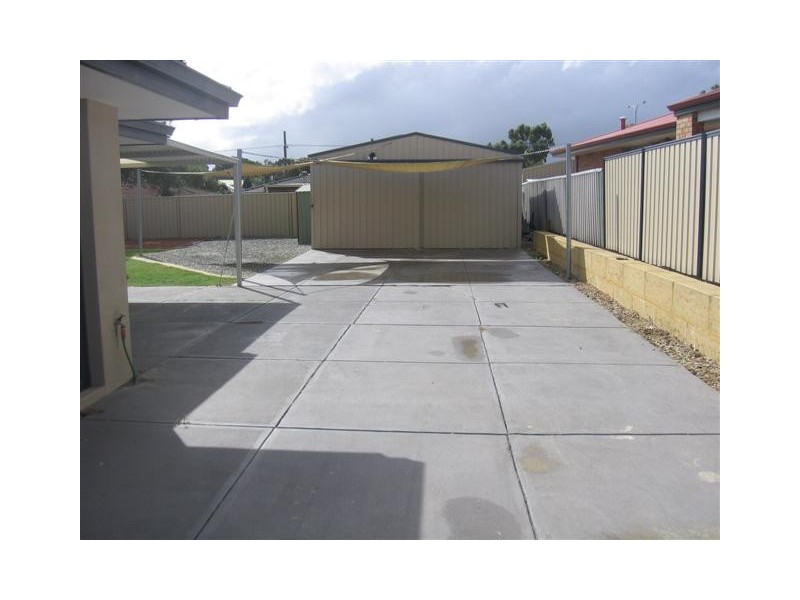 3 Carey Place, Gosnells WA 6110